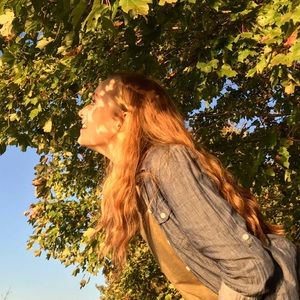 Meet your Posher, Julia